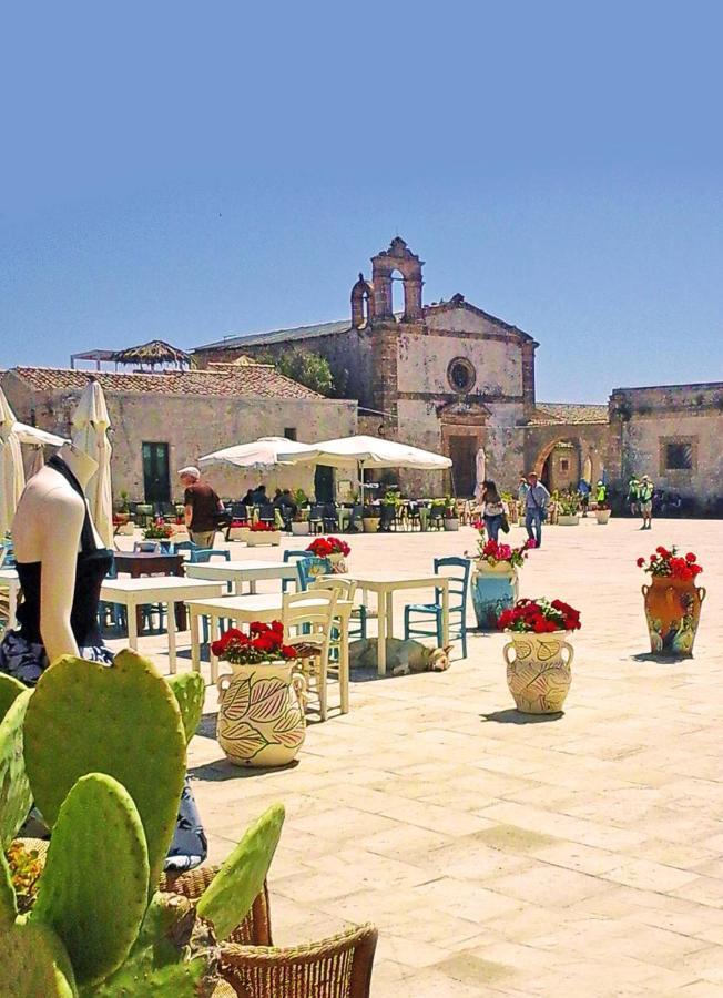 Mediterraneo Oro Marzamemi Exteriör bild
